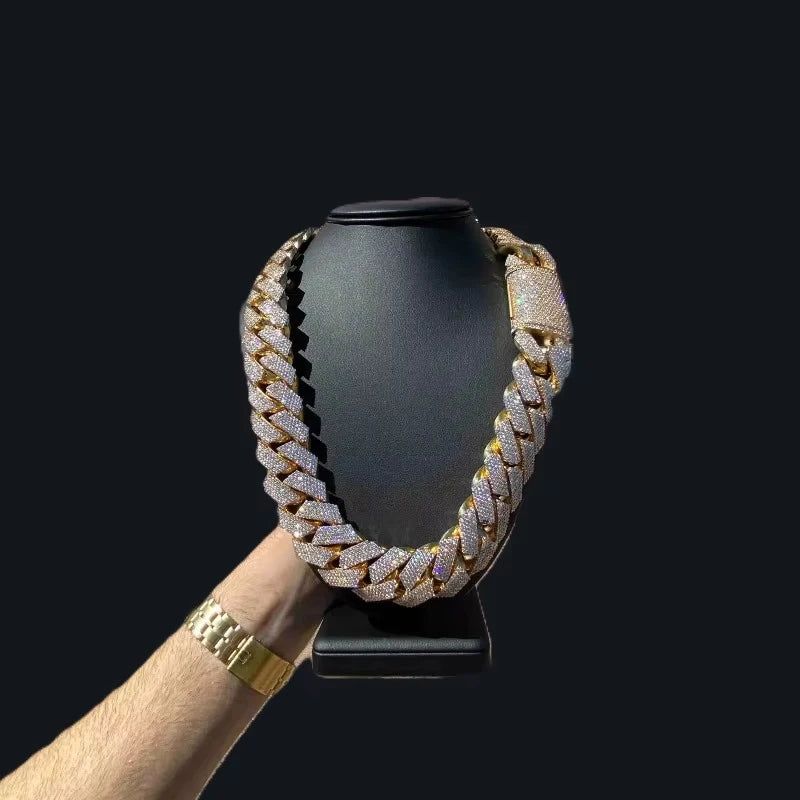 Iced Out Mens Miami Cuban Link Necklace With Cubic Zirconia Links