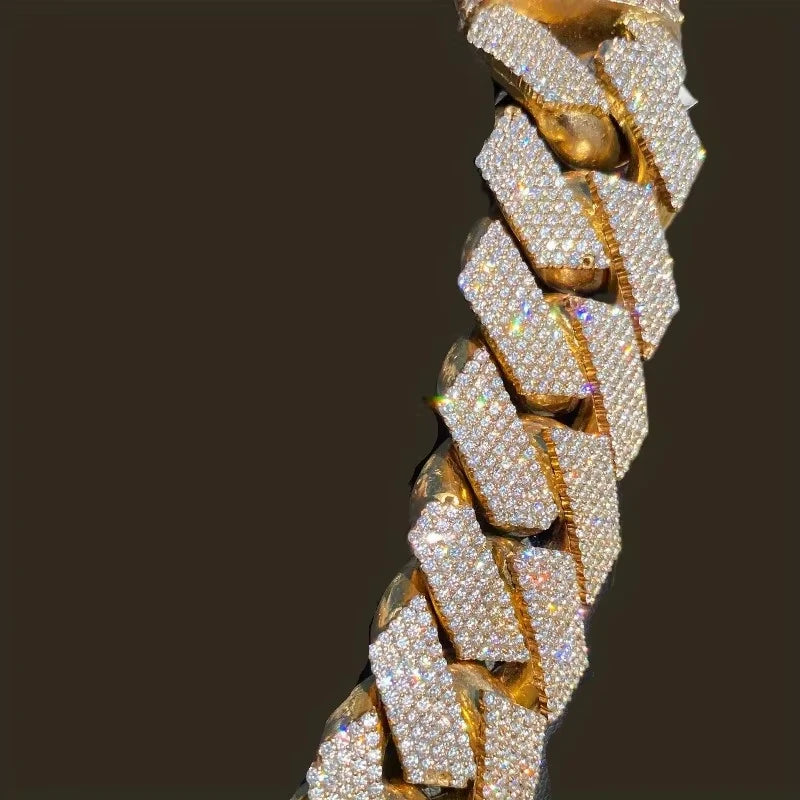 Iced Out Mens Miami Cuban Link Necklace With Cubic Zirconia Links