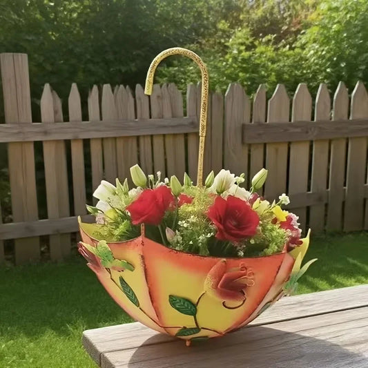 Farmhouse Wall Mounted Iron Flower Basket Planter With Drainage Holes