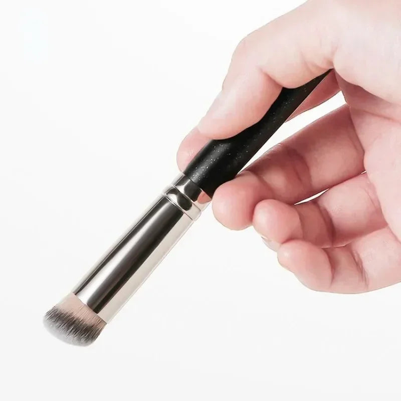 Premium Foundation Concealer Brush for Flawless Makeup Blending